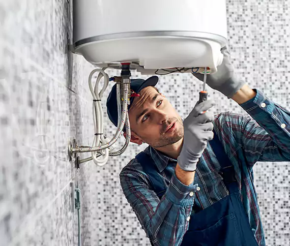 Expert Plumber for Hot Water Tank Maintenance in Virginia Beach, VA: Schedule Reliable Maintenance Services with Us
